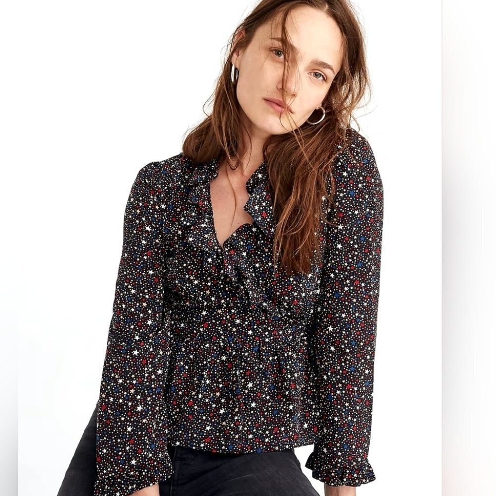 Ruffled V-Neck Star Print Blouse - Black